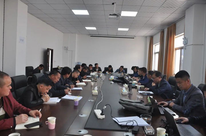 云煤（esball世博）集团煤矿清静巡查第二督导组到陆东煤矿开展清静生产标准化治理系统建设初审验收