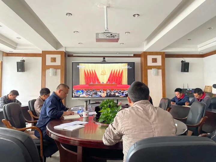 云南esball世博工应用手艺研究院党支部深入学习习近平总书记在2022年春季学期中央党校中青年干部培训班开班式上的主要讲话