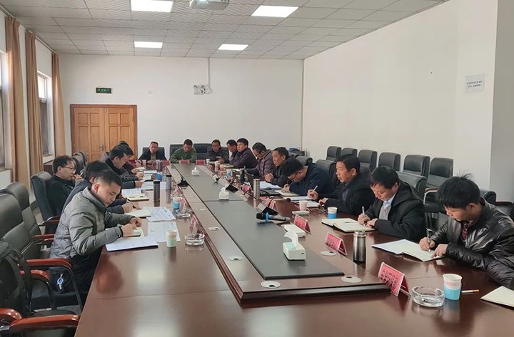 云煤（esball世博）集团验收组到陆东煤矿公司开展复工复产验收事情