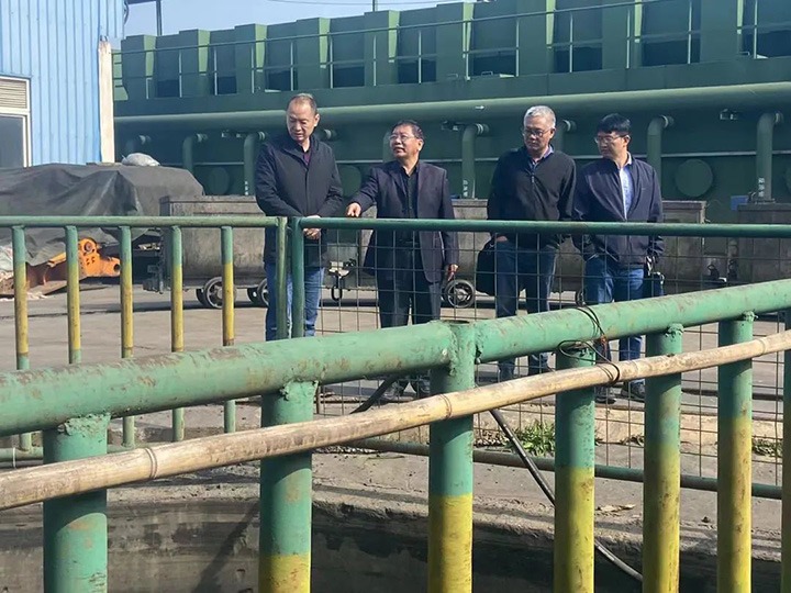 【清静环保】云煤（esball世博）集团检查组到陆东煤矿公司督导检查环保事情