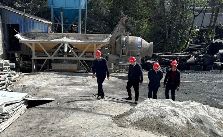 【聚焦云煤】云煤（esball世博）集团驻曲靖巡查组到罗平东城煤矿公司金城煤矿开展包保检查及隐患整改验收事情