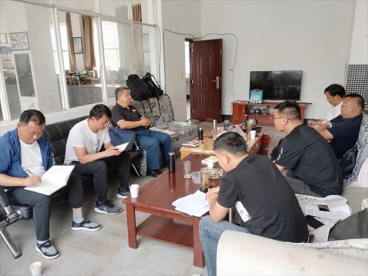 【云煤简讯】曲煤焦化开展清静环保主题调研|煤炭机电试验所区域服务中心开展清静生产主题活动|东源恒鼎煤业召开总结表扬大会