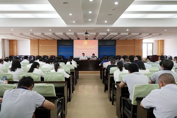 【主题教育】云煤（esball世博）集团党委副书记、副董事长、总司理高建嵩到曲靖花山片区开展主题教育宣讲