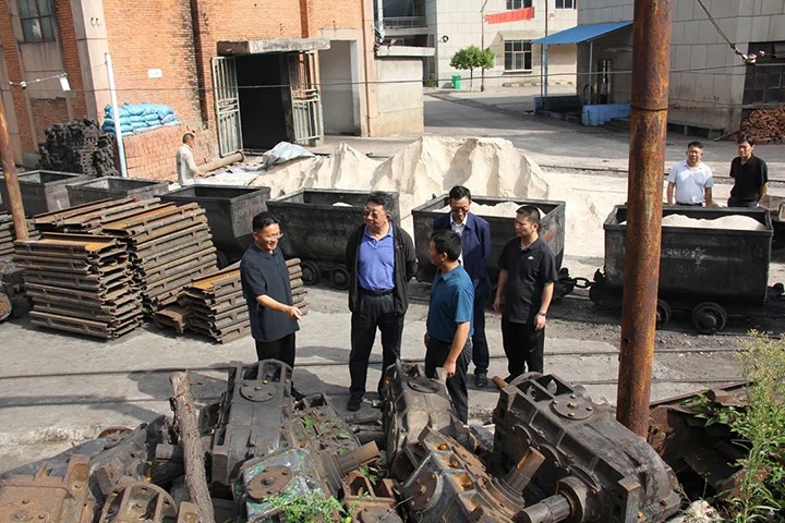 【聚焦云煤】云煤（esball世博）集团专职外部董事寸延峰到田坝煤矿公司调研