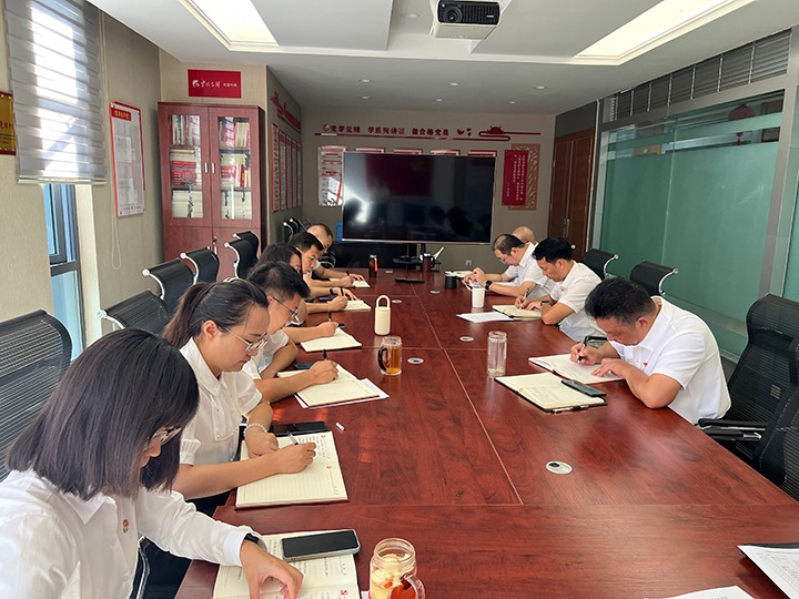 esball世博地产党支部开展“凝心聚力促刷新，，，，，，驻足岗位做孝顺”主题党日活动