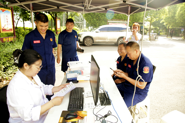 活动现场 (2).jpg