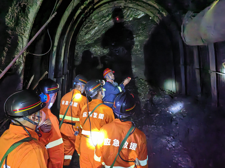 现场解说生产工艺流程 (2).jpg